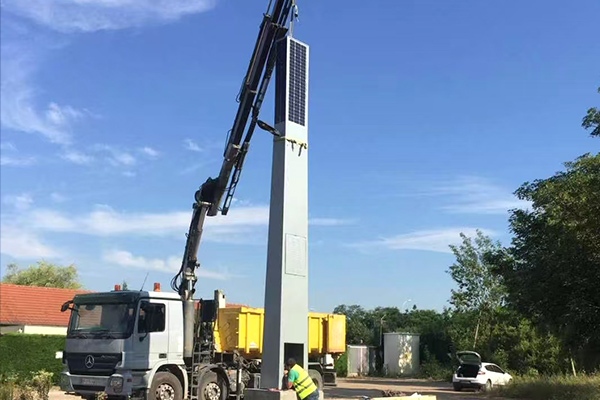 Proyecto de alumbrado público solar, Francia